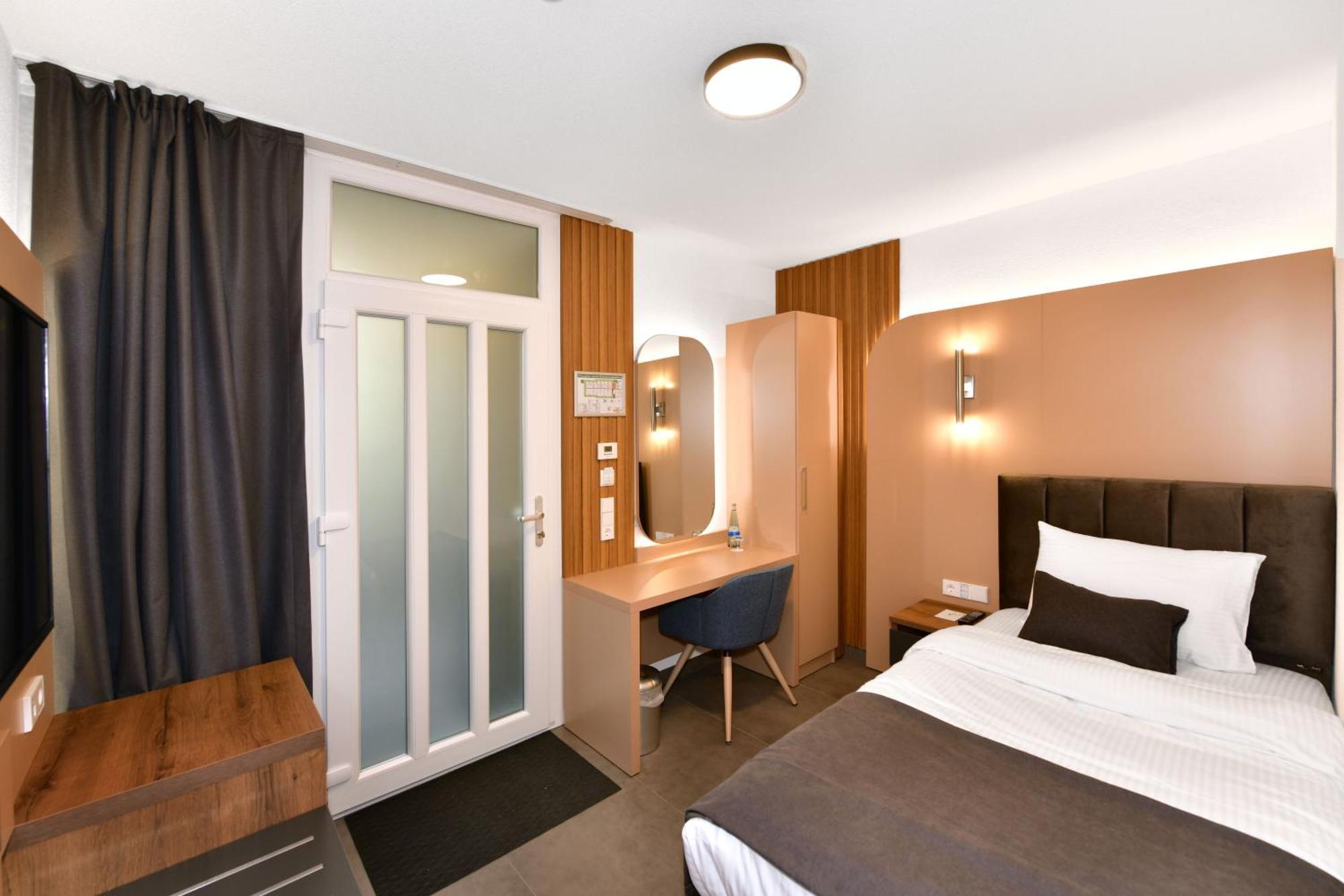 Korki'S Motel Schopfheim Luaran gambar